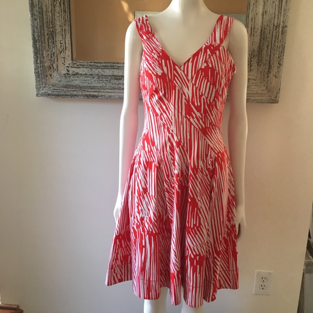 CALVIN KLEIN Red & White Retro Abstract Sleeveless